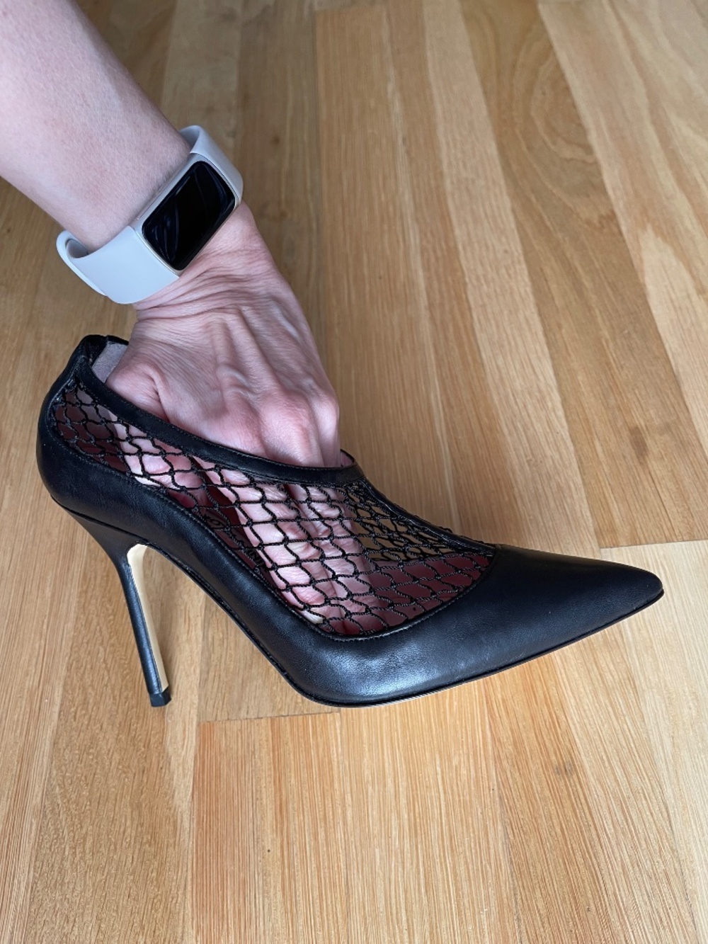Manolo Blahnik Galura Black Leather Heels, Fishnet Uppers, Size US 4.5, EU 34.5 - Picture 4 of 13